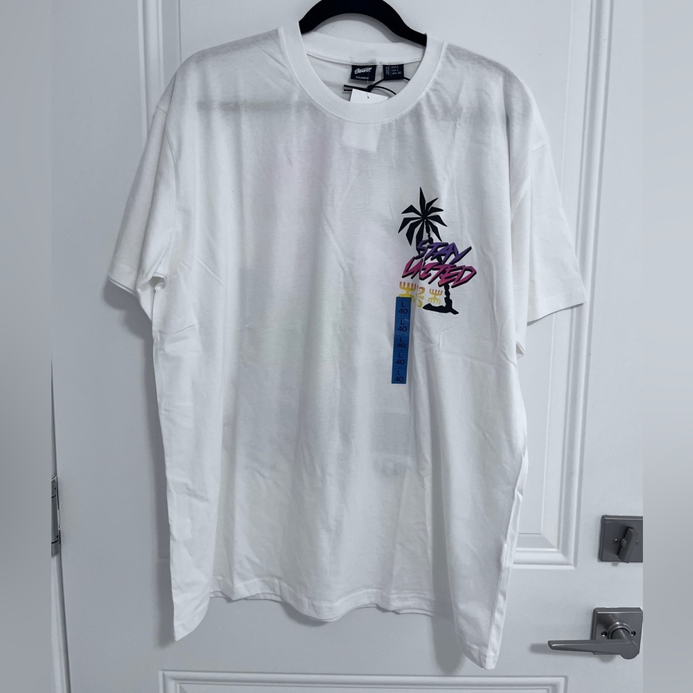 Pull & Bear Men’s STWD Collection Short Sleeve Tee - Made in Portugal - L